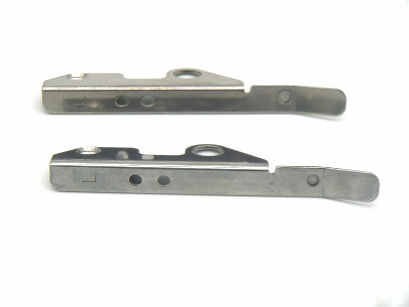 N210120308AA 卷带齿轮扣（左）