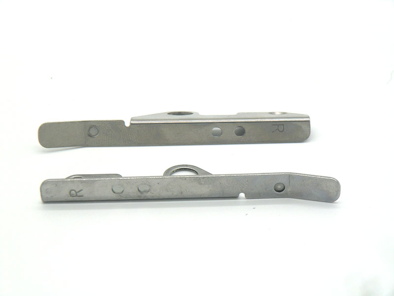 N210120309AA 卷带齿轮扣（右）